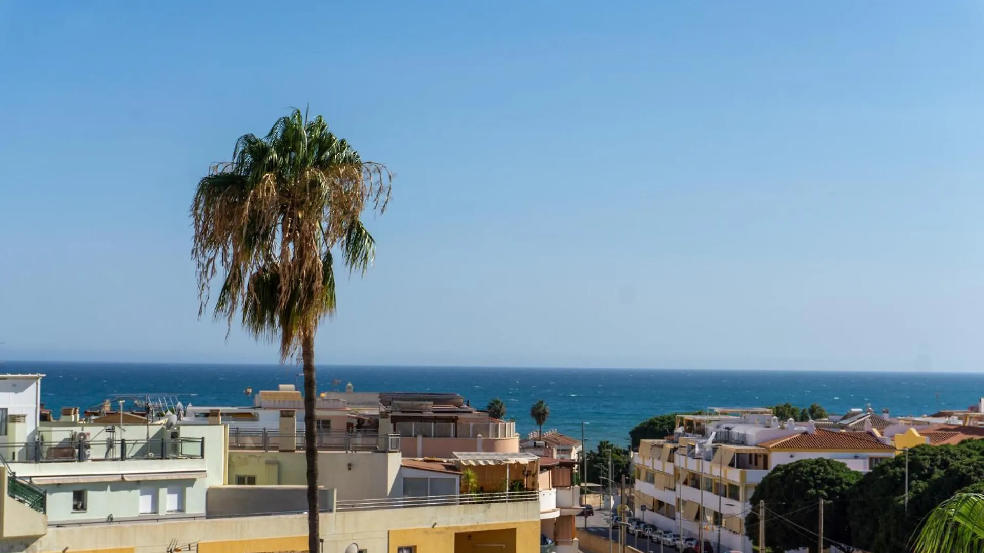Segundo Cielo Vistas Al Mar Apartment Torre de Benagalbon